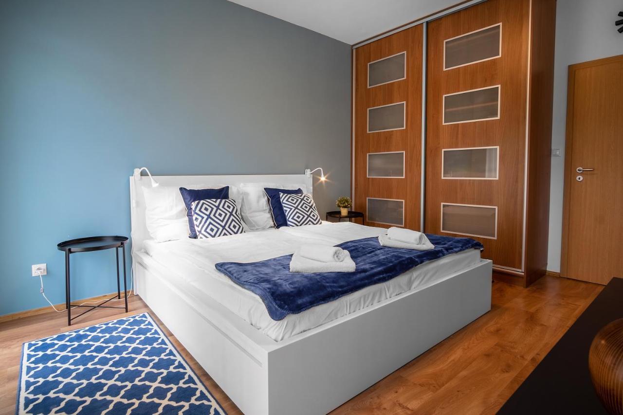 Mf Villa Azur Wellness Apartment Siofok Exterior photo